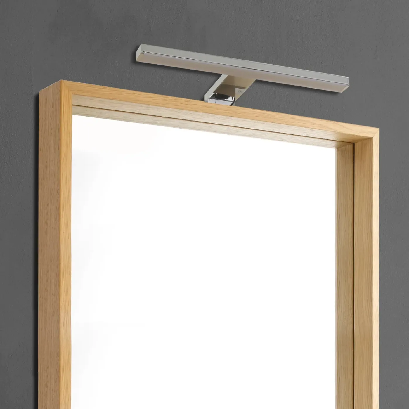 AquaVive – Praxis Eigen Merk AquaVive LED-verlichting 30cm chroom