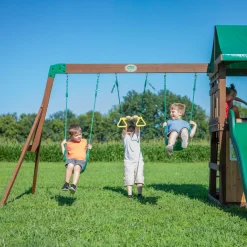 Backyard Discovery Lakewood Speeltoestel - Glijbaan - Speeltoren Hout