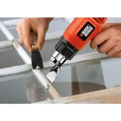 Black + Decker Black+decker Thermische Schraper - Pistoolgreep 1750 W 570 Tot 740 L/m