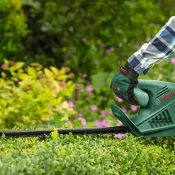 Bosch Elektrische Heggenschaar EasyHedgeCut 45 - 420W - 45cm