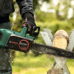 Bosch Elektrische Kettingzaag Universalchain 35 - 1800W - 35cm