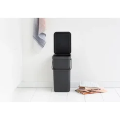 Brabantia Afvalbak Sort & Go - Kunststof - Donkergrijs - 22x26.9x40.1cm - 16L