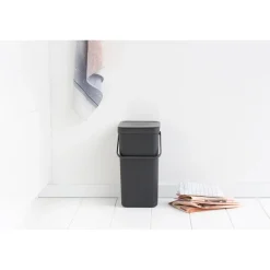 Brabantia Afvalbak Sort & Go - Kunststof - Donkergrijs - 22x26.9x40.1cm - 16L