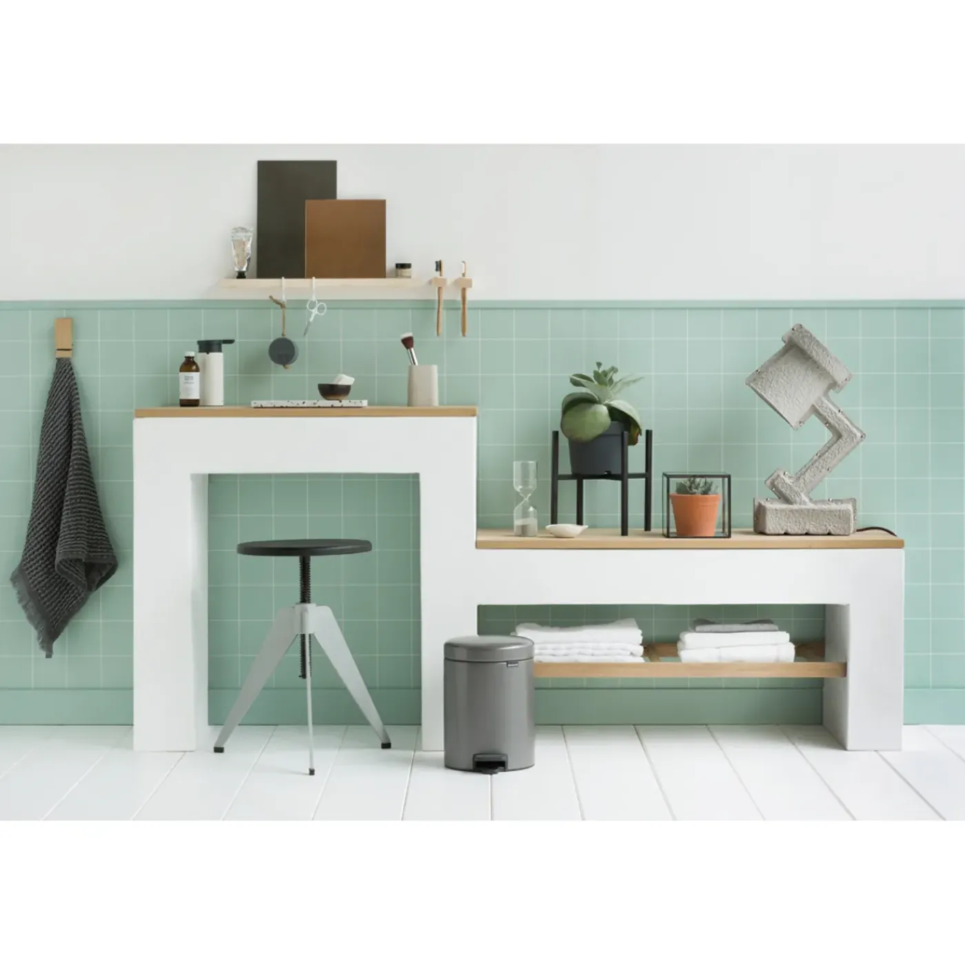 Brabantia Pedaalemmer NewIcon - Staal - Platinum - 26.3x21.7x30.2cm - 5L