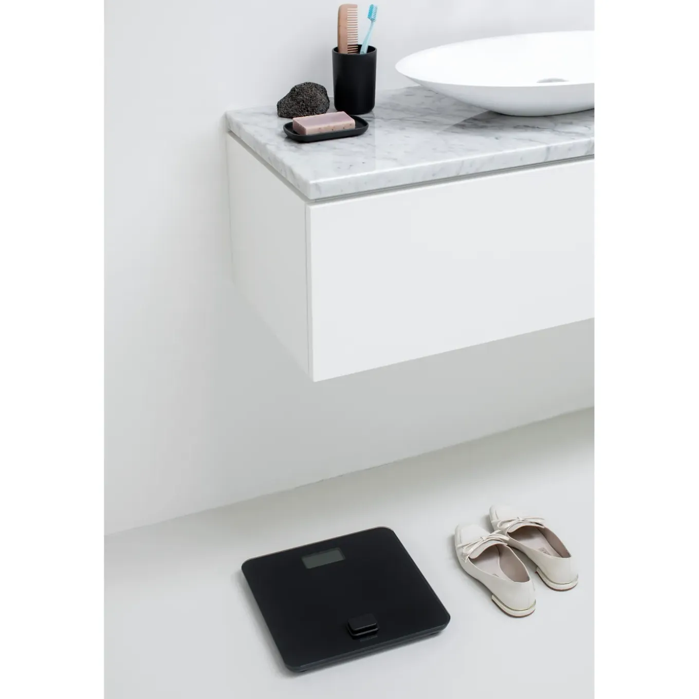 Brabantia - Renew Battery Free Bathroom Scale