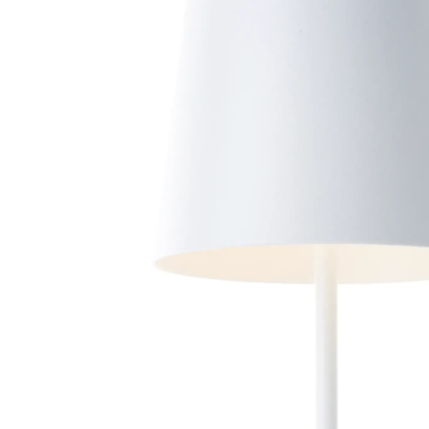 Brilliant Tafellamp Kaami - Wit - Diameter 10cm - 2W - USB