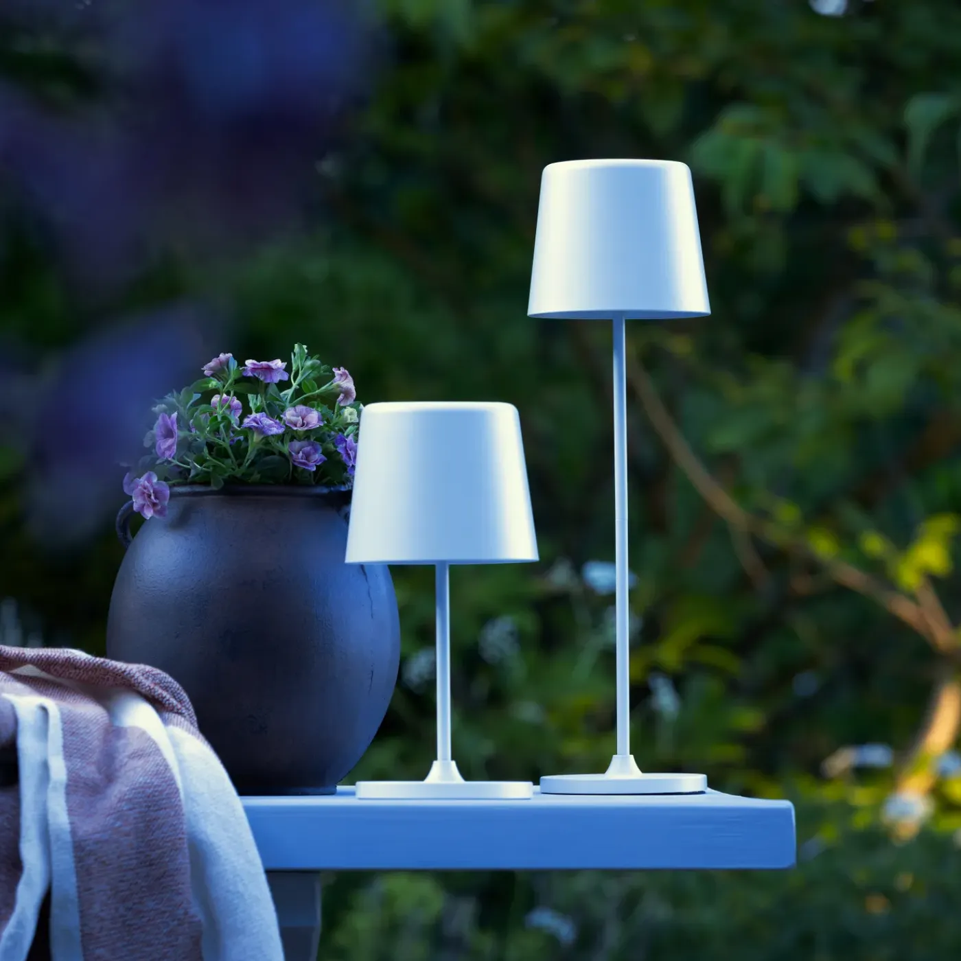 Brilliant Tafellamp Kaami - Wit - Diameter 10cm - 2W - USB