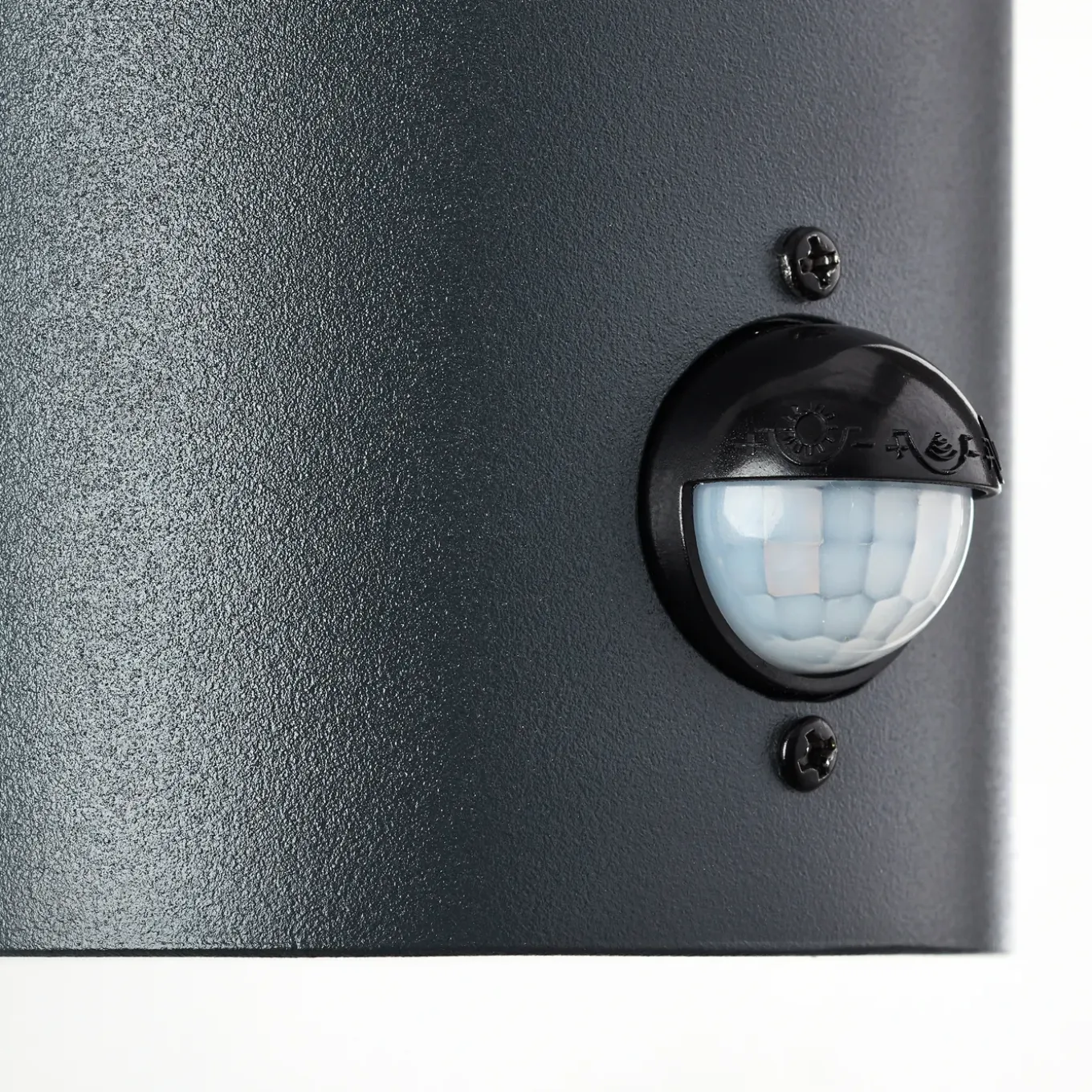 Brilliant wandlamp Aberdeen antraciet E27 met sensor