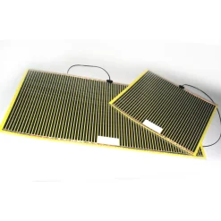 Clearmirror - Spiegelverwarming -55 X 55 Cm - Zelfklevend - Geen Beslagen Spiegel Meer