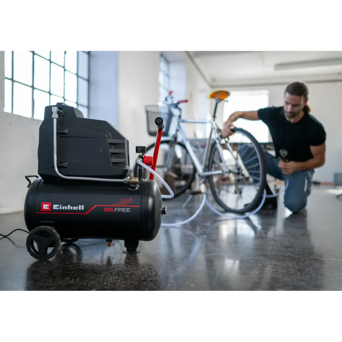 Einhell compressor TC-AC 190/24/8 I OF - 8 bar - 1100W