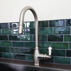Essebagno Ascott Roestvrijstalen Ééngreeps Wastafelmengkraan Met Uittrekbare Handdouche