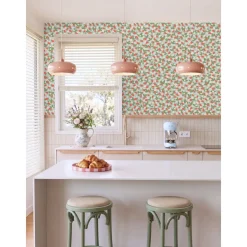 ESTAhome Behang Aardbeien Blauw, Groen En Rood - 50 X 900 Cm - 132173