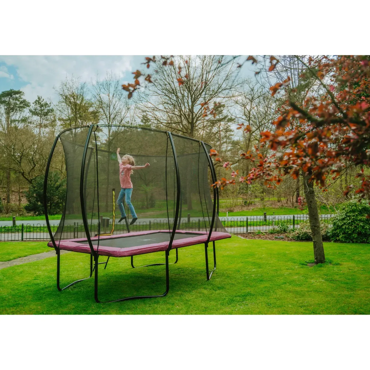 EXIT Toys Exit Silhouette Trampoline 214x305cm - Roze