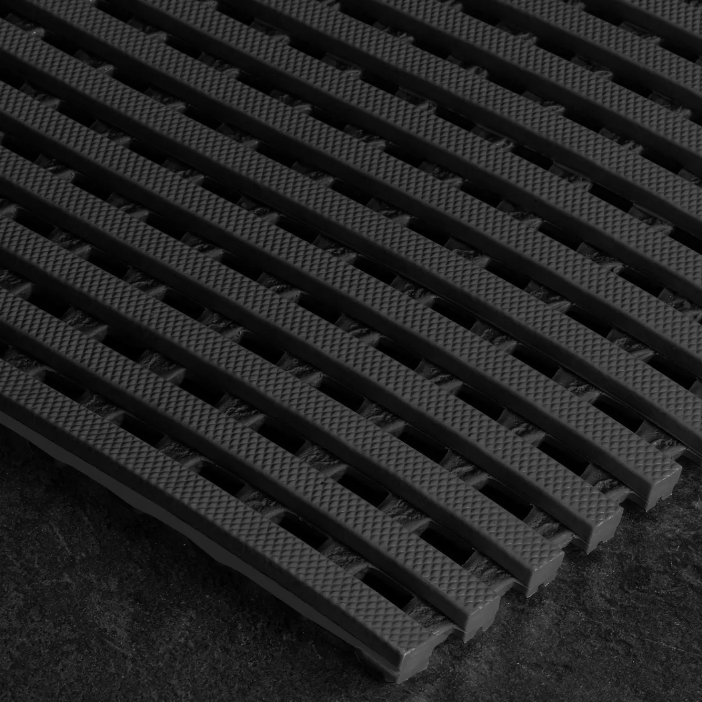 Floordirekt - Antislip Zwembadvloerkleed Adria, 12 Mm Dik, Zwart, 120 X 350 Cm