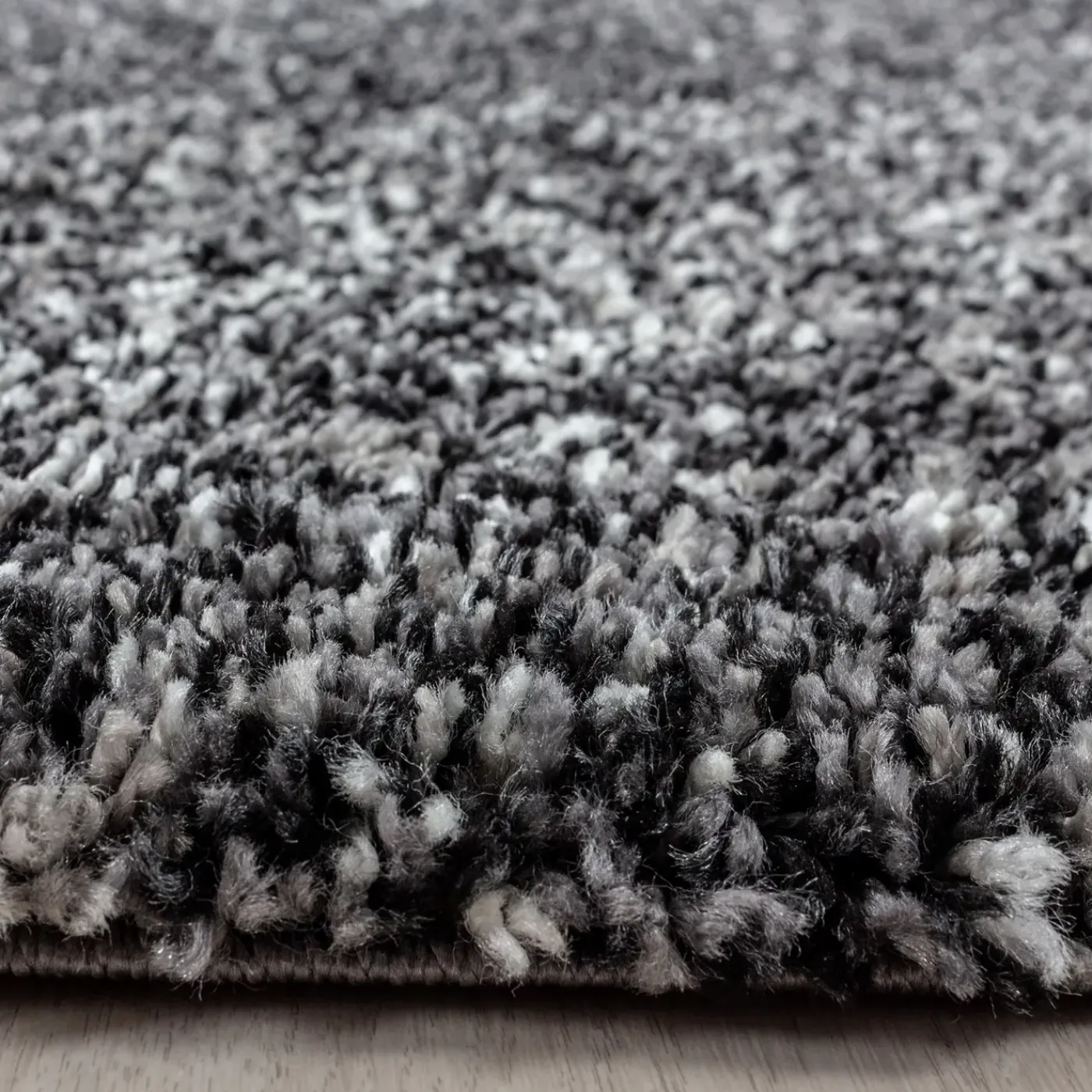 Flycarpets Hoogpolig vloerkleed - Lorium gemeleerd antraciet/wit/grijs 160 X 230 CM