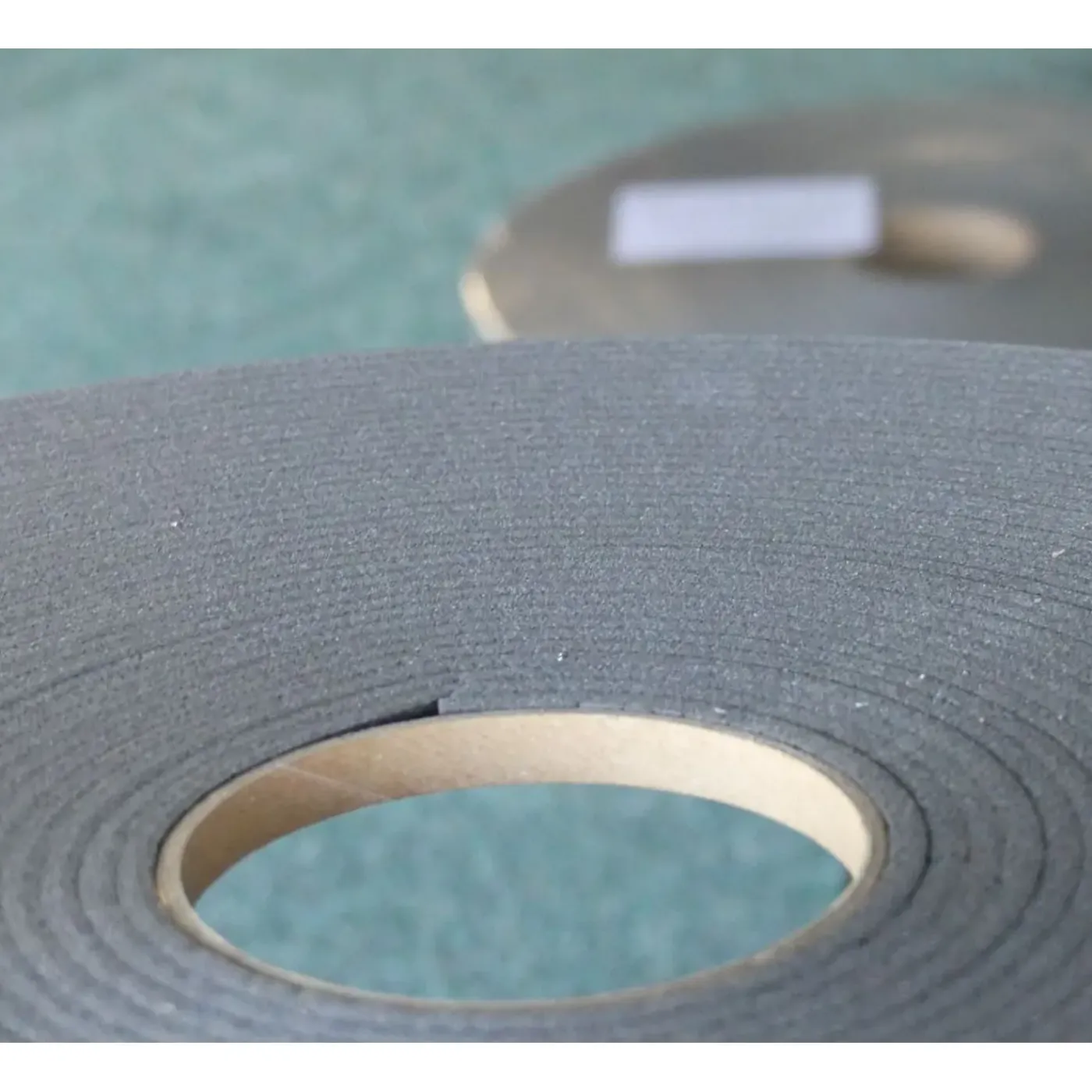 Aart Bouman Glasband 6 x 4mm antraciet - pak 250m