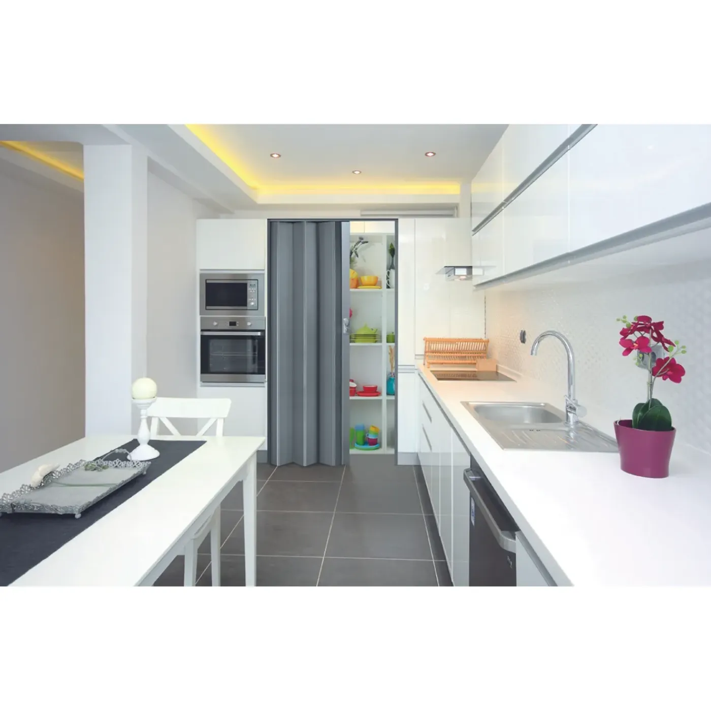 Grosfillex vouwdeur 'Spacy' - PVC - Alunimiun - 205x84cm