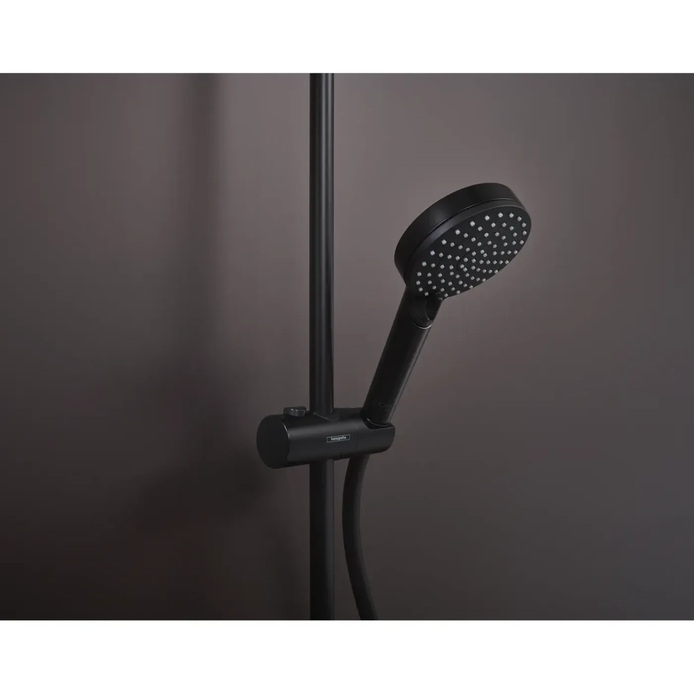 Hansgrohe Regendouche Vernis Blend - Met Thermostatische Kraan - Zwart - Mat - Rond - Met Handdouche - 15cm hartafstand - 2-straals - Waterbesparend