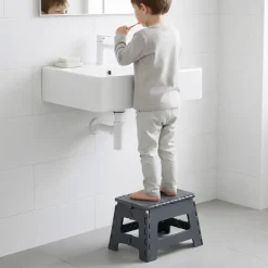 HEM Opvouwbare Opstapkruk – Inklapbaar Krukje 29x22x22 Cm – Draagvermogen Tot 130 Kg