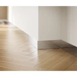 Ilcom Decoratieve Plint FC Van Roestvrij Staal 2700 mm x 100 mm - Zilveren Spiegel