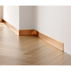 Ilcom decoratieve plint voor muren F Satijn koper - 100mm x 2700mm van roestvrij staal