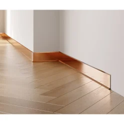 Ilcom Ceramica Ilcom decoratieve plint voor muren F Gepolijst koper - 60mm x 2700mm van roestvrij staal