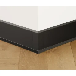 Ilcom externe hoek voor plint FL Mat zwart- 30mmx100mm van roestvrij staal