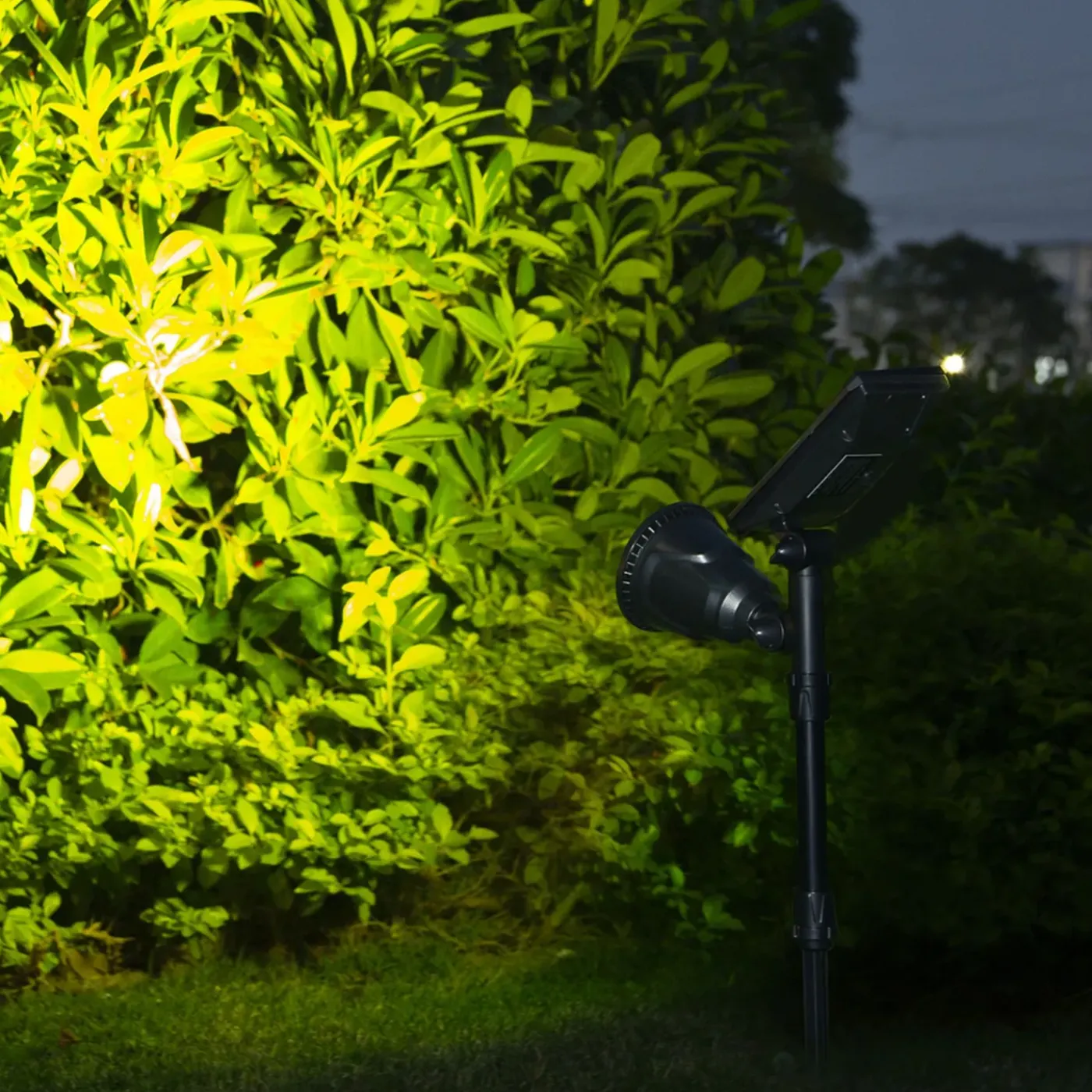 Iplux® Iplux Solar Led Tuinspot Pro Performance 600 Lumen - Hoge Kwaliteit Prikspot - Brandduur 15 Uur