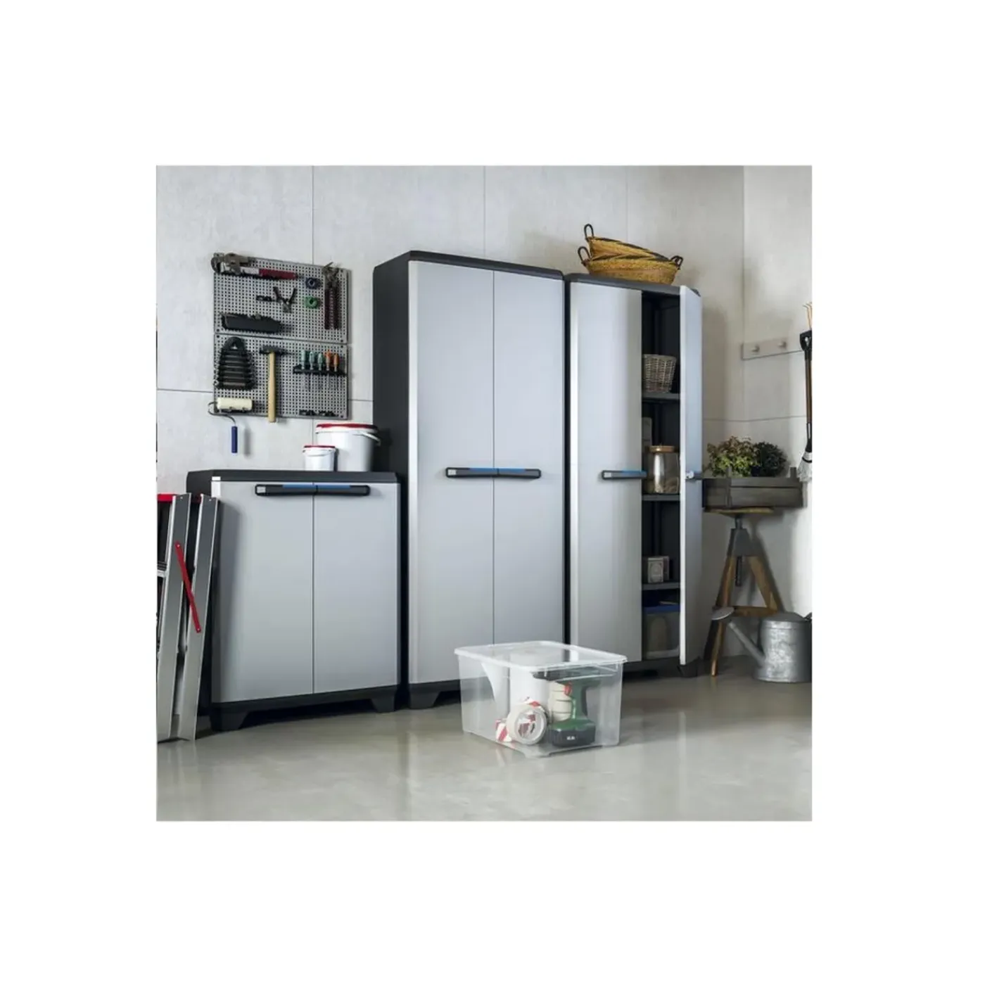 Keter Linear Opbergkast Utility - Bezemkast - 3 Planken