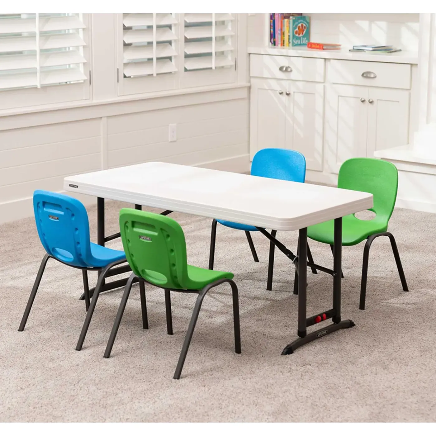 Lifetime Kunststof Campingtafel In Hoogte Verstelbaar Opvouwbaar - 122x61x86 Cm