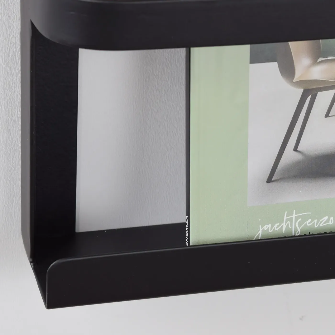 Loft42 Vira Tijdschriftenrek - Metaal - Mat Zwart