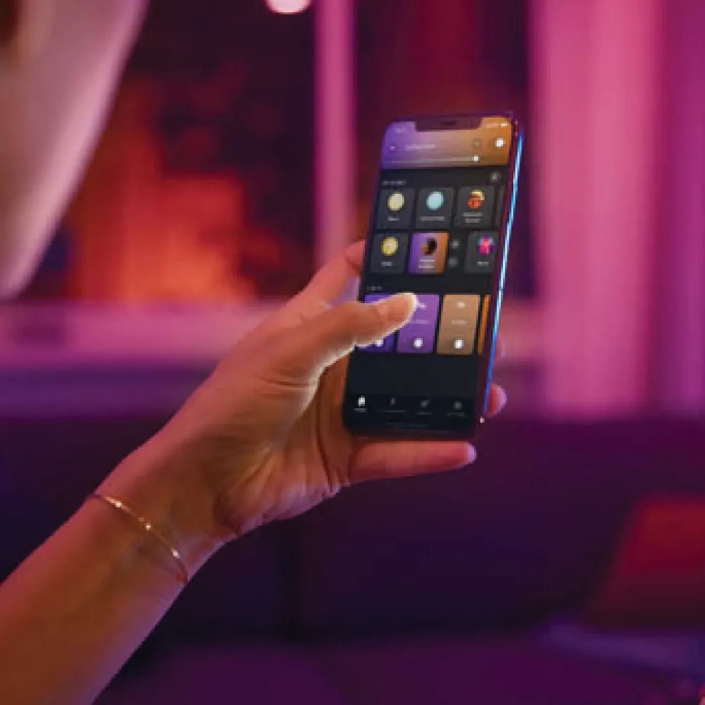 Philips Hue ledlamp wit en gekleurd licht E27 11W