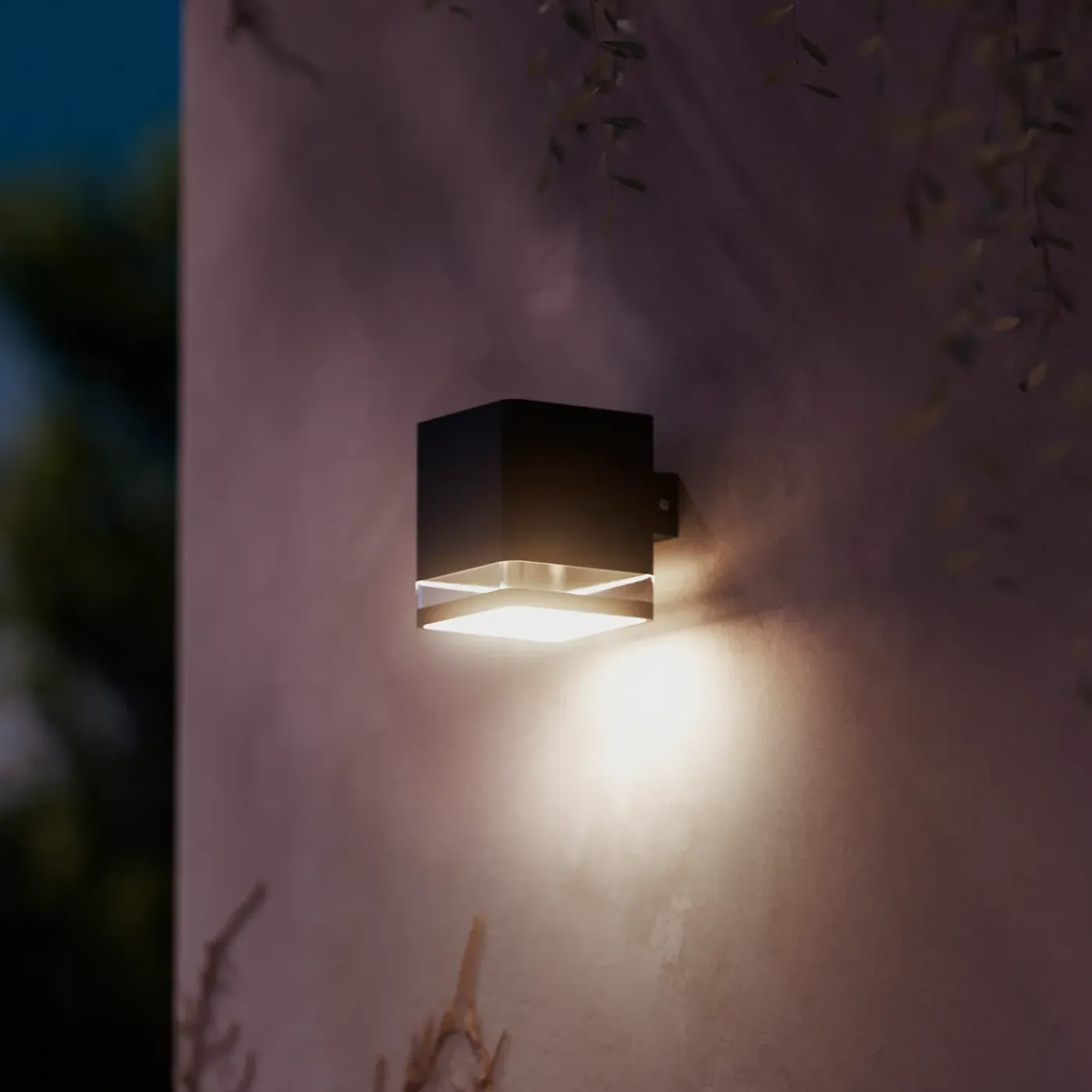 Philips Solar Buitenwandlamp Virona - Zwart - Warm Wit - met Sensor
