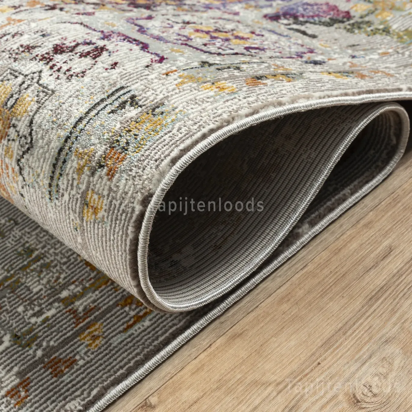 Picasso Feraghan Vintage Vloerkleed Multi / Beige - 240x340 Cm