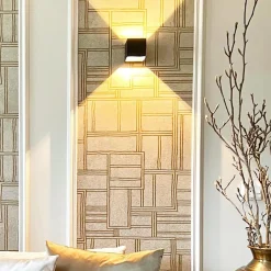 Qazqa Moderne Wandlamp Zwart Met Lichteffect - Transfer