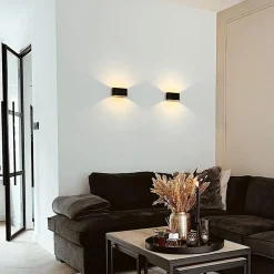 Qazqa Moderne Wandlamp Zwart 2-lichts - Otan
