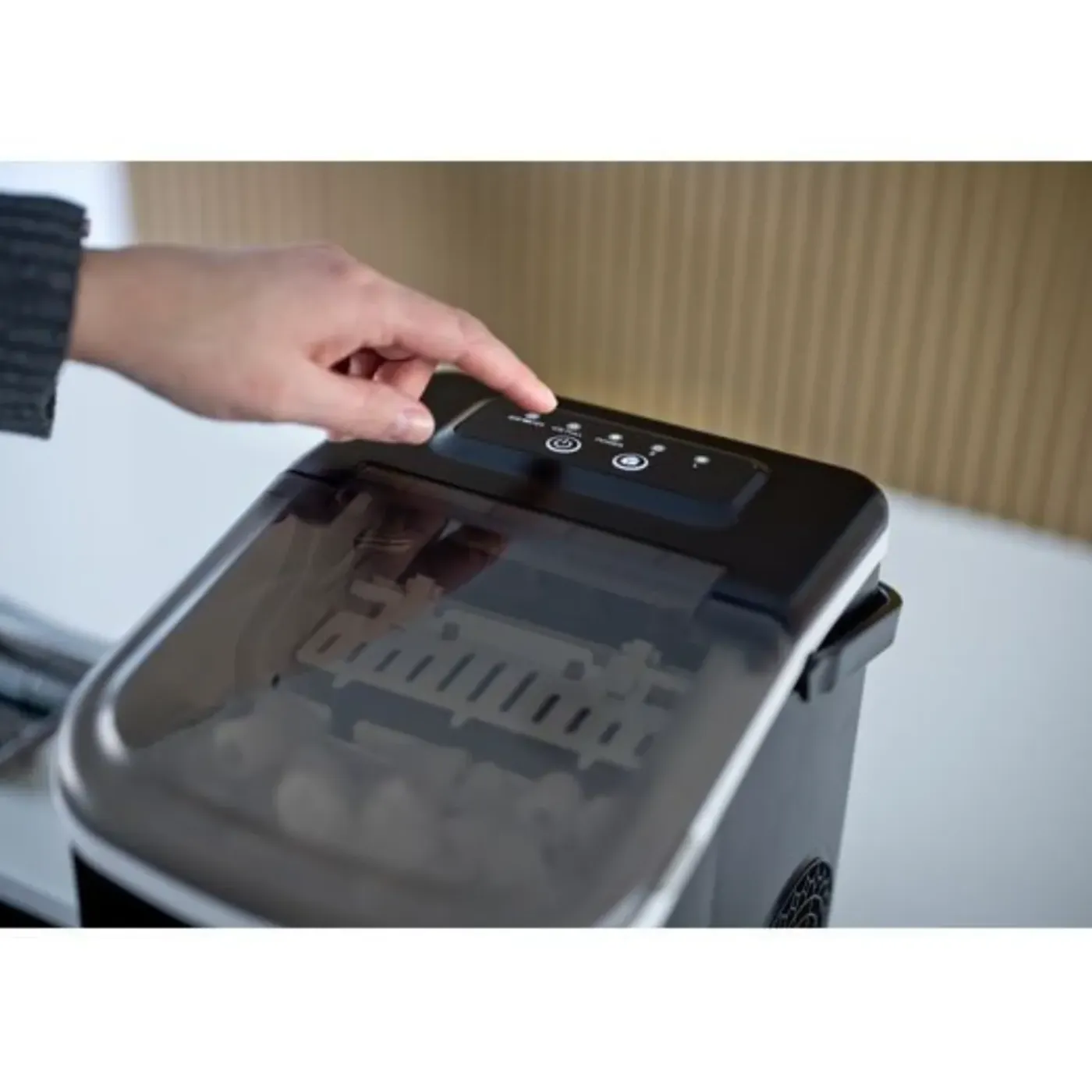 Machine Qlt Ijsblokjes Met Automatische Reiniging En 2 Ijsmaten