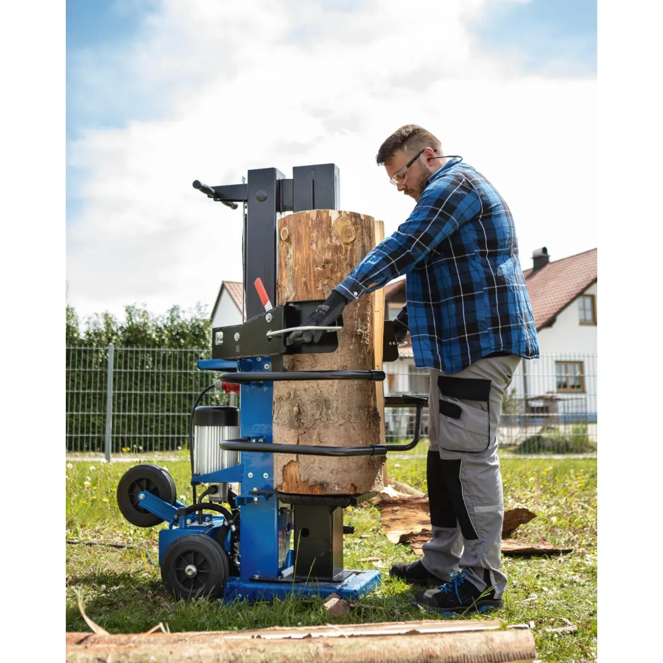 Scheppach Houtklover Compact 15t Staand - 400V - 3500 W - Max. diameter 120 - 450 mm