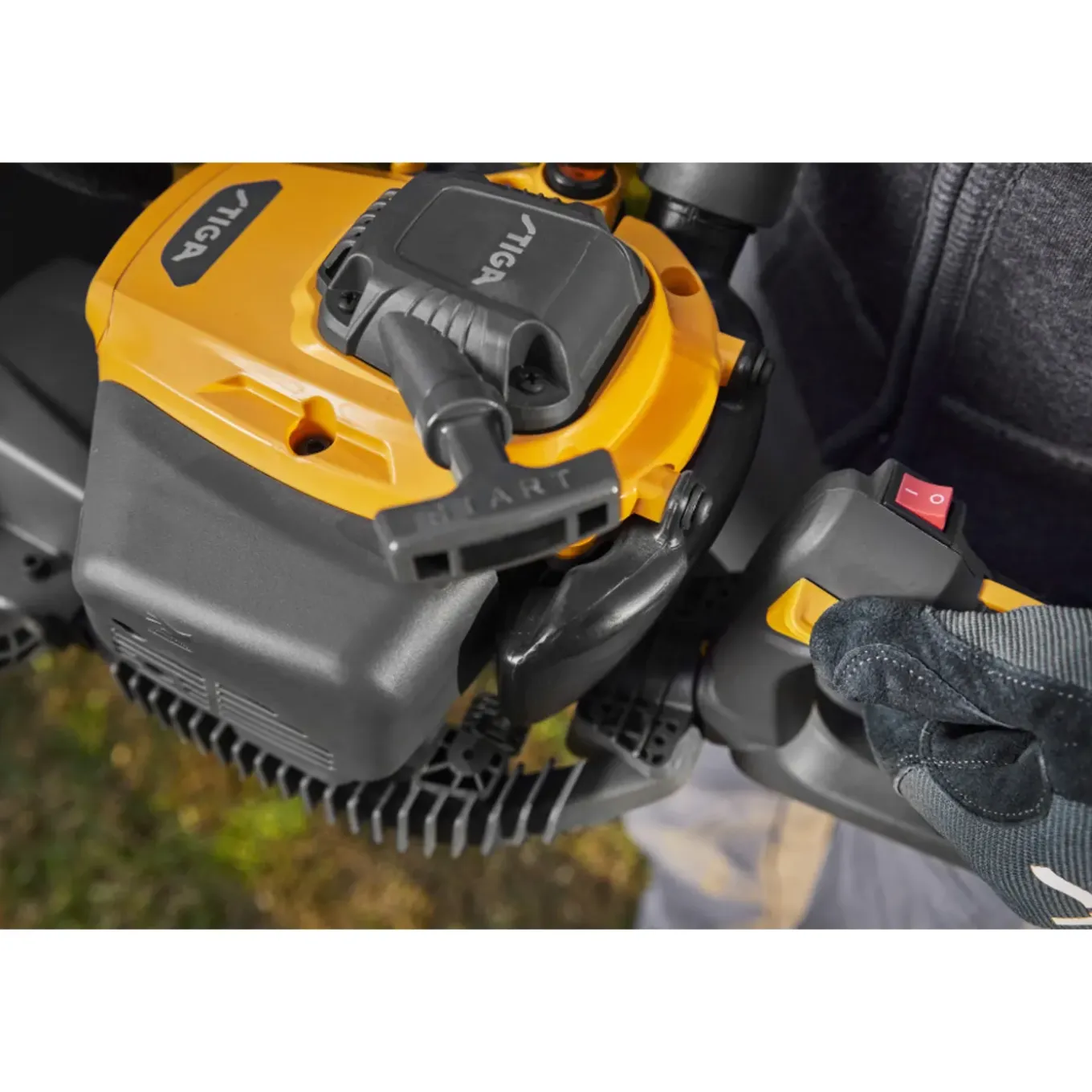 Stiga Benzine Heggenschaar HT 525 - 22,5cc - 46cm