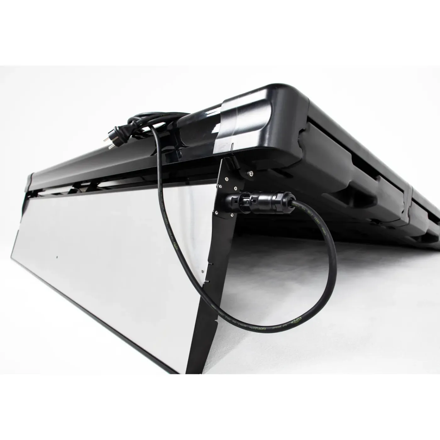 Supersola zonnepaneel 370 W plug & play