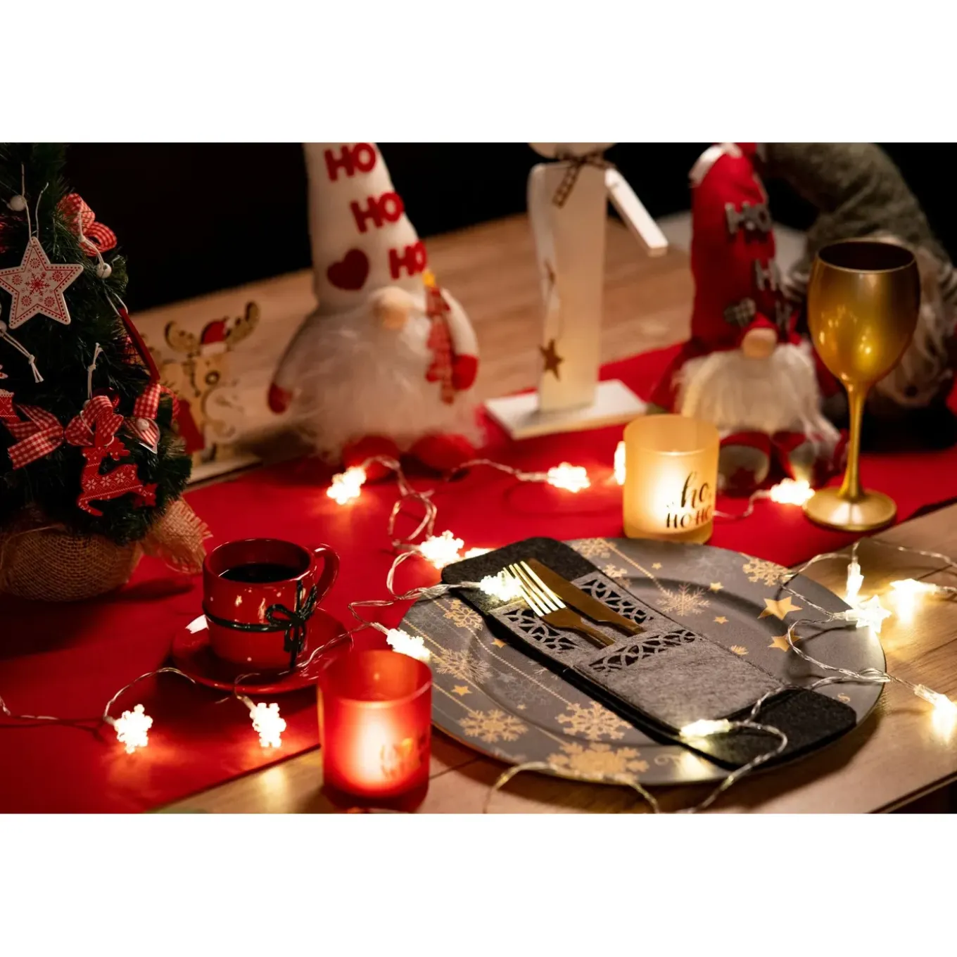 Tutumi Feestelijke Bestekhoes Stuks Kf357-8r 8st. Rood 20x10x20cm