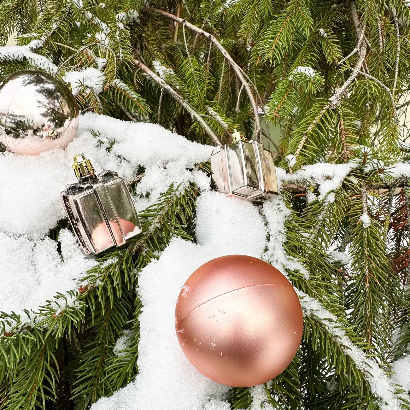 Tutumi Kerstballen 311437 101st. Roze Goud 6x6x6cm