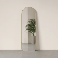 Umbra Hubba Arched Spiegel Van 51 X 157,5 Cm