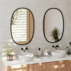 Umbra Hub Ovale Wandspiegel