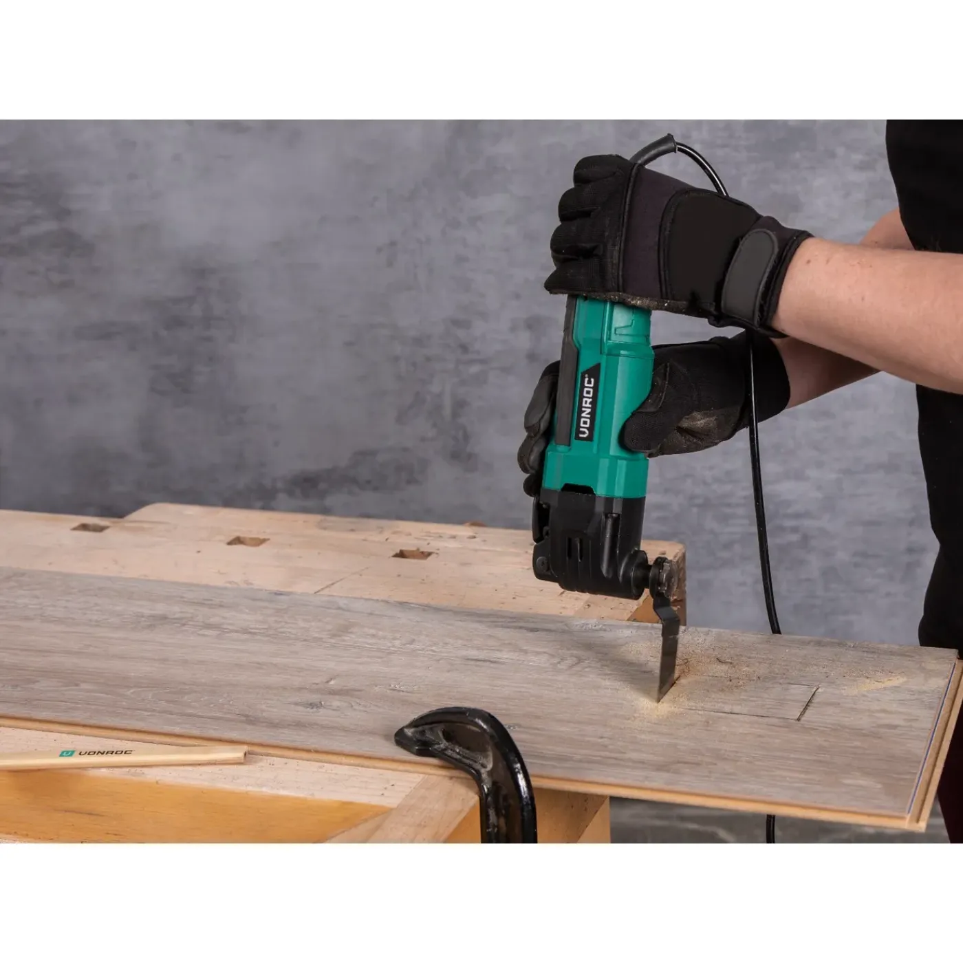 VONROC Oscillerende Multitool 300w | Incl. Accessoires En Opbergtas