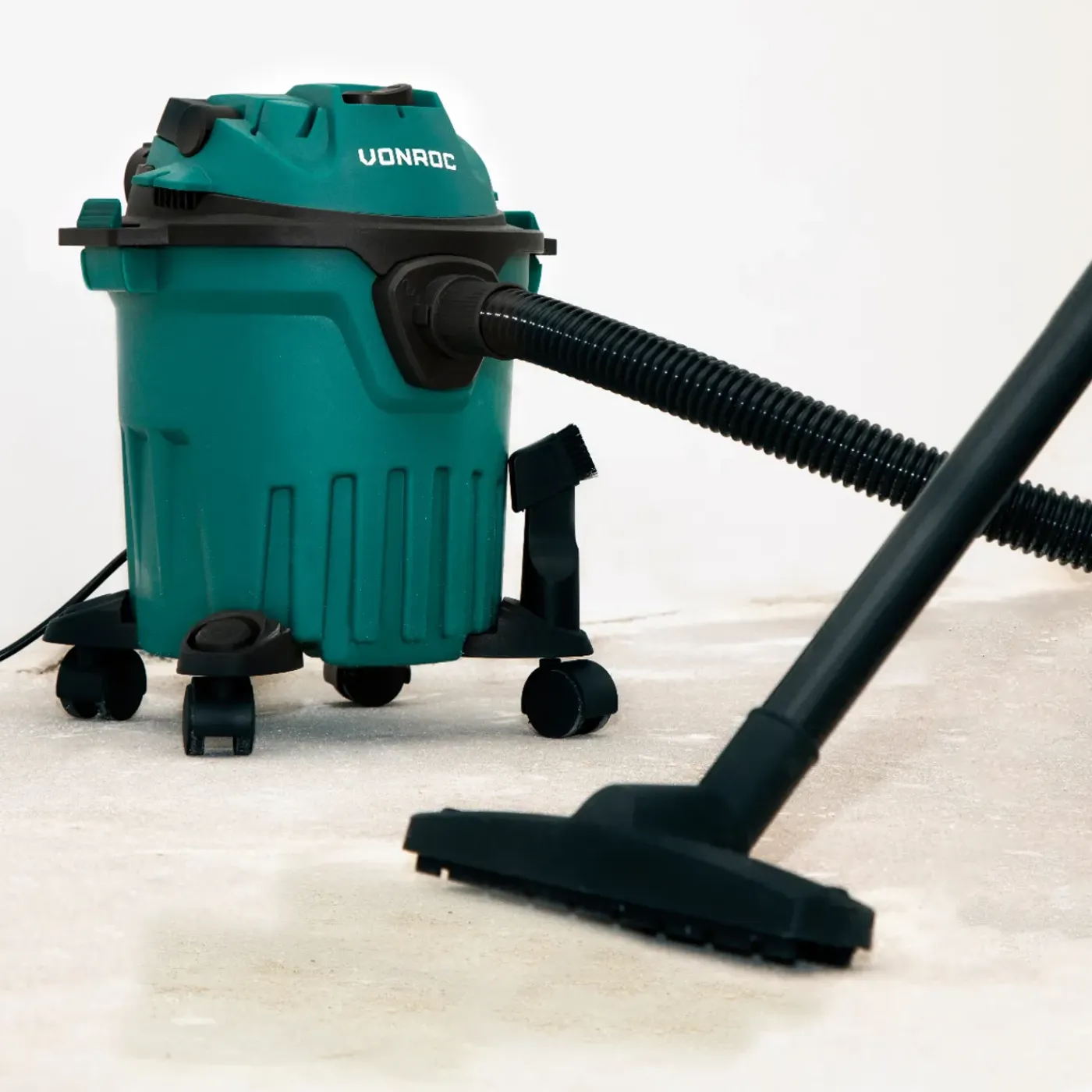 VONROC Vlekkenreiniger 1000w | Incl. Sprayfles